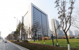 中国城盟控股集团执行总裁贺明田一行四人行应邀赴盐城城投交流研讨“十四五”发展战略规划