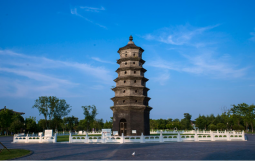 集团执行总裁贺明田一行三人应邀赴东台城投就公司转型、融资业务合作进行交流