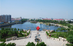 集团执行总裁贺明田陪同高灯科技副总裁李佳赴宁阳统筹洽谈电商产业园招商事宜